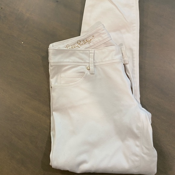 Lilly Pulitzer Denim - Resort skinny white pants size 2